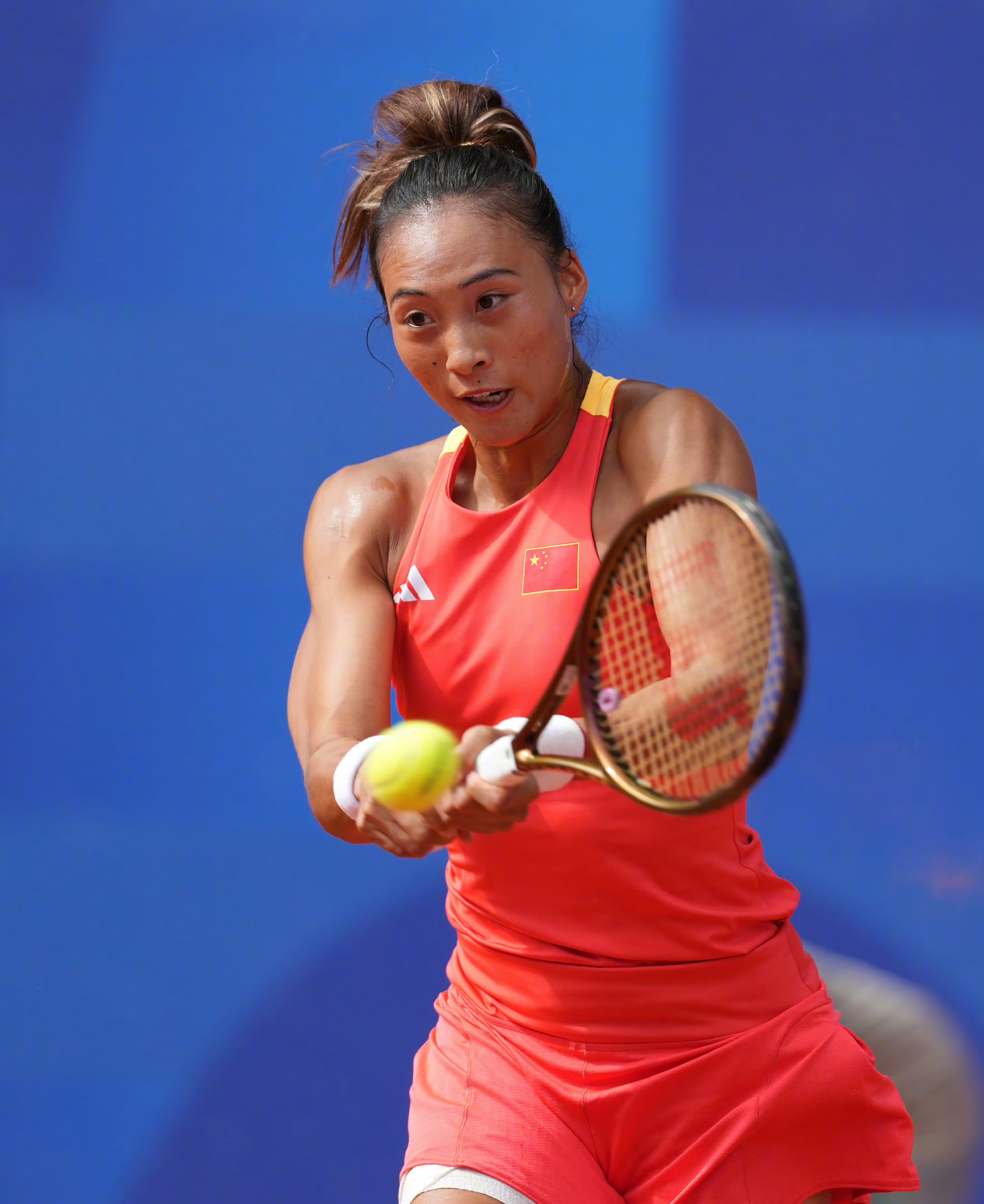 显优于伍尔 显优于伍尔