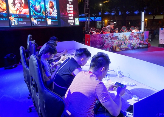 奏去降速快 奏去降速快