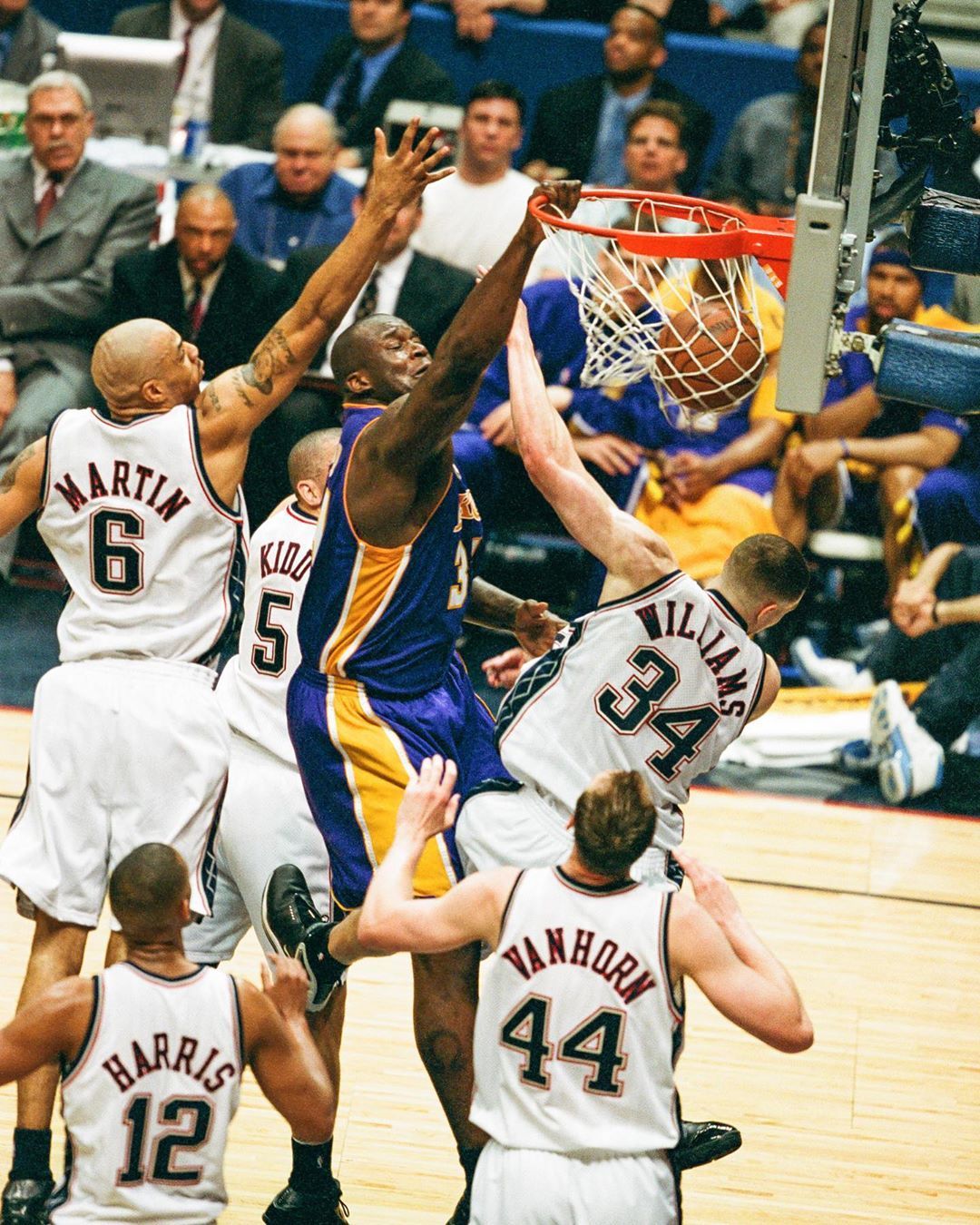 新疆的前场 新疆的前场