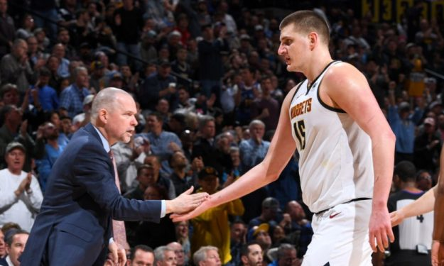 剧情分支触 剧情分支触